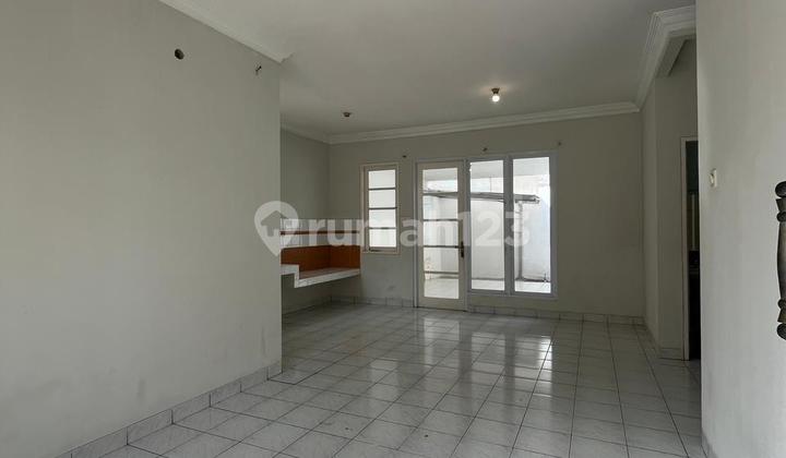 Legendary Cibubur Tourism House 2 Floors Neat Ready to Occupy