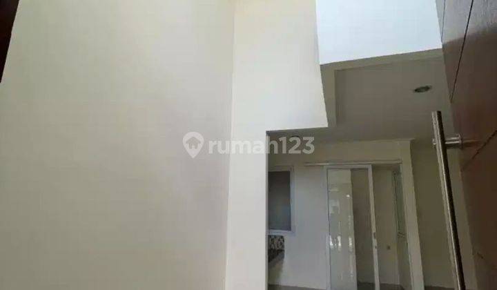 Rumah 2 Lantai Hook  Perumahan Citra Grand Bagus Shm 2