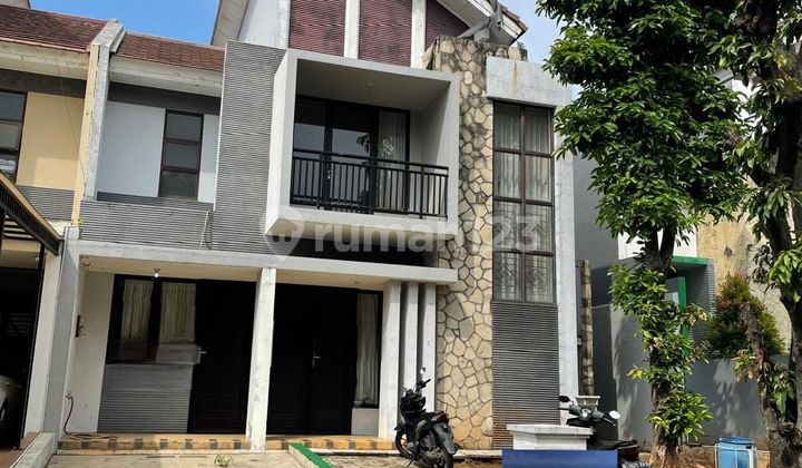 Rumah 2 Lantai Bagus Siap Huni Legenda Wisata HGB di Cibubur Rumah 2 Lantai Bagus Siap Huni Legenda Wisata HGB di Cibubur