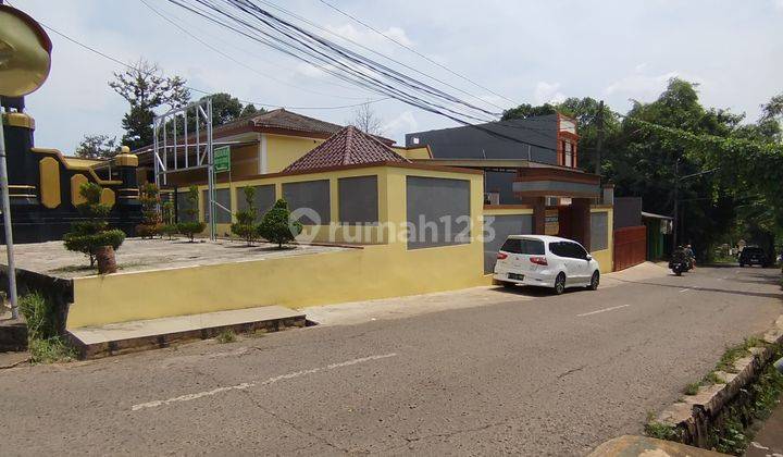 Rumah Kontrakan Hook Pinggir Jalan Cocok Buat Mess Dan Kantor Bagus 1