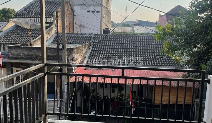 Metland Cileungsi House Good Ready to Occupy 2 Floors SHM in Cibubur 2