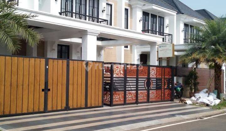 Rumah Di Jalur Boulevard Full Furnished Citra Grand Cibubur Bagus SHM - Sertifikat Hak Milik 1