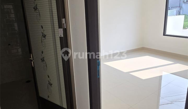 Rumah Siap Huni Letak Strategis Dekat Pusat Kota & Bebas Banjir 2