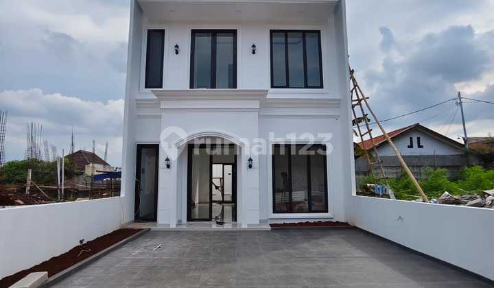Rumah Mewah Design American Classic Samping LRT Cikunir 1 dan Tol 1