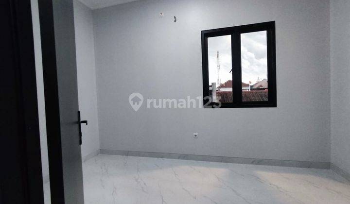 Rumah Siap Huni 2lantai 3kamar Harga Temurah Dp 0 Bebas Biaya 2