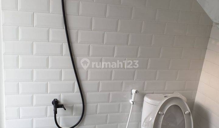kamar mandi rumah mewah 2lantai harga murah