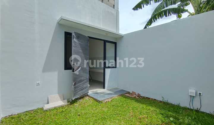 rumah siap huni letak strategis bebas banjir dekat jalan utama 2