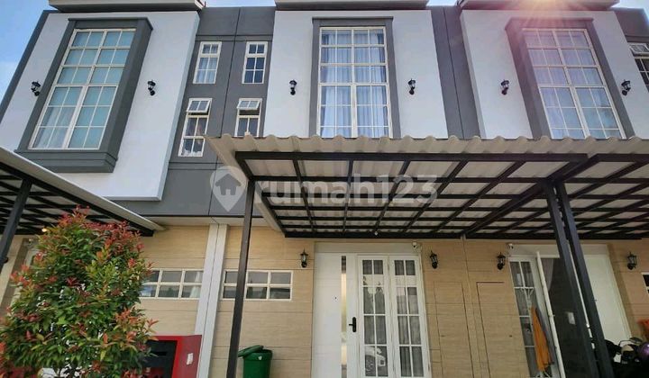 Rumah Minimalis 2 Lantai Wisata Bukit Mas