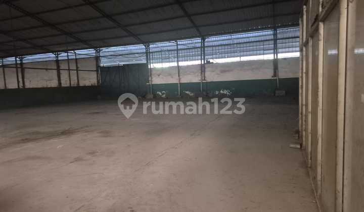 Warehouse for Rent, Ready to Occupy, on Raya Gempol Pandaan Pasuruan.