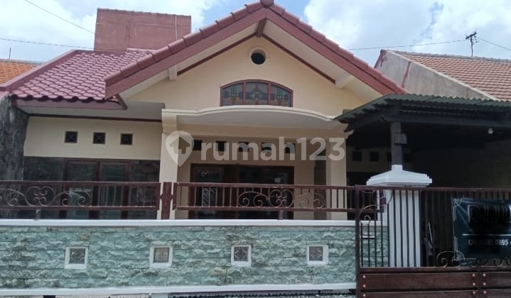 Dijual Rumah Bagus Siap Huni 2 Lantai di Buduran Sidoarjo Kota Dijual Rumah Bagus Siap Huni 2 Lantai di Buduran Sidoarjo Kota