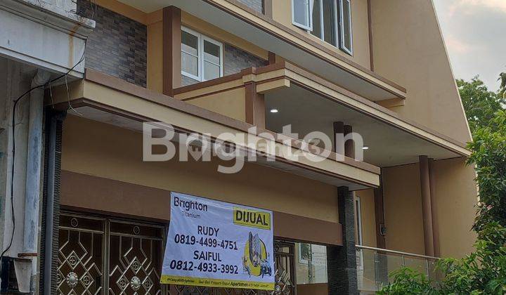 Rumah mewah di tengah kota Gresik 1