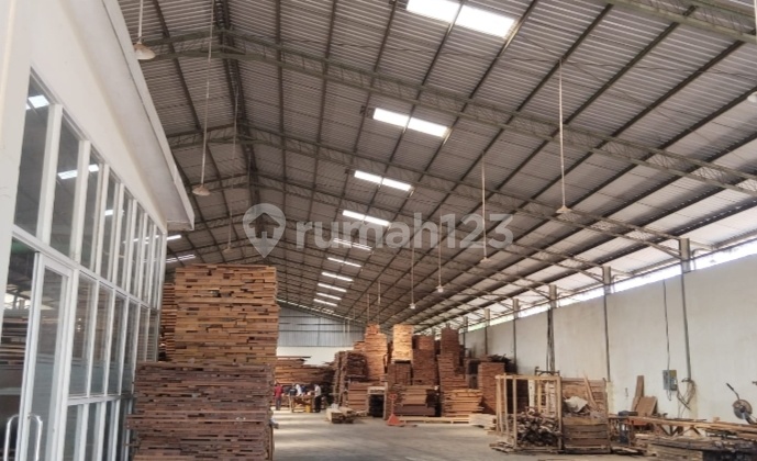 Ready-to-Use Warehouse in Teras Boyolali, Central Java Ready-to-Use Warehouse in Teras Boyolali, Central Java