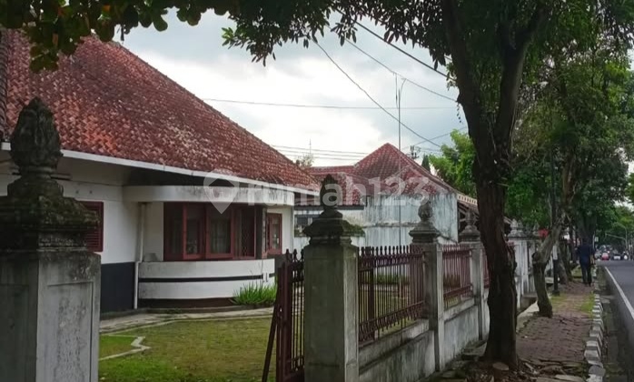 Rumah Belanda Terawat Di Kota Magelang 2