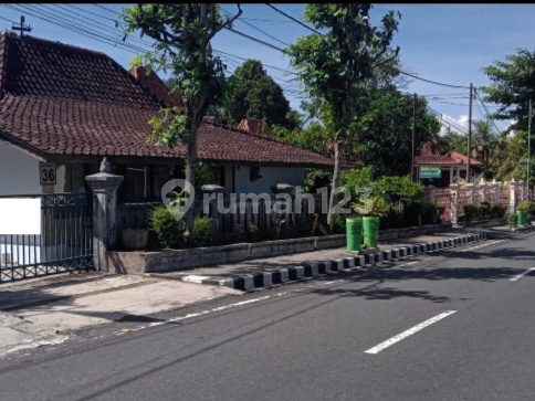 Rumah Tanah Strategis Luas 703m² Di Kota Boyolali Rumah Tanah Strategis Luas 703m² Di Kota Boyolali