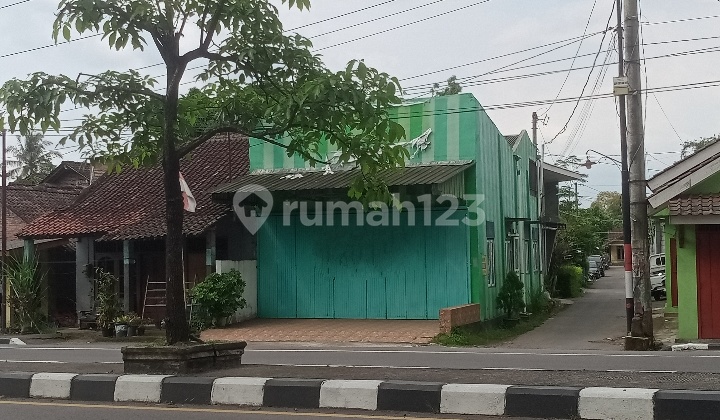 Ruko Strategis Di Jalan Raya Mgl Jogja (blondo)