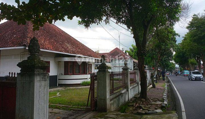 Rumah Kolonial Strategis Di Kota Magelang 2