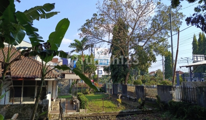 Rumah Luas 575m² Pinggir Jalan Ayani Kota Magelang