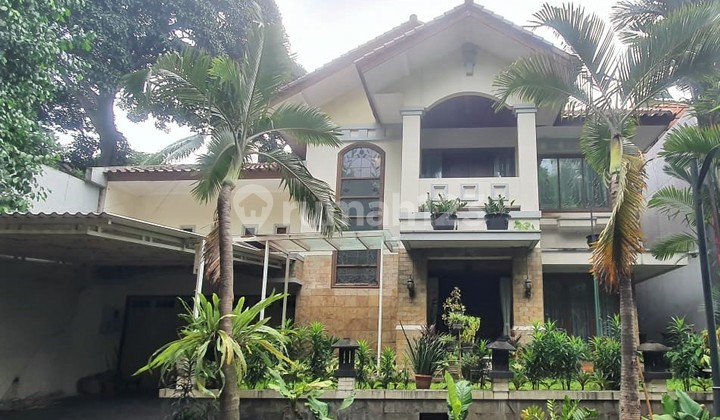 Rumah Second Mewah di Jagakarsa Dekat Aeon Mall