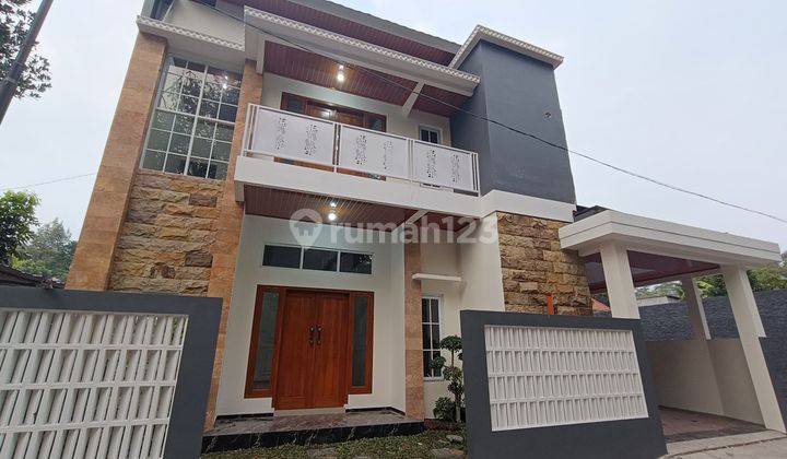 Rumah Cantik Modern Di Dekat Kampus Uii Ngemplak Sleman 1