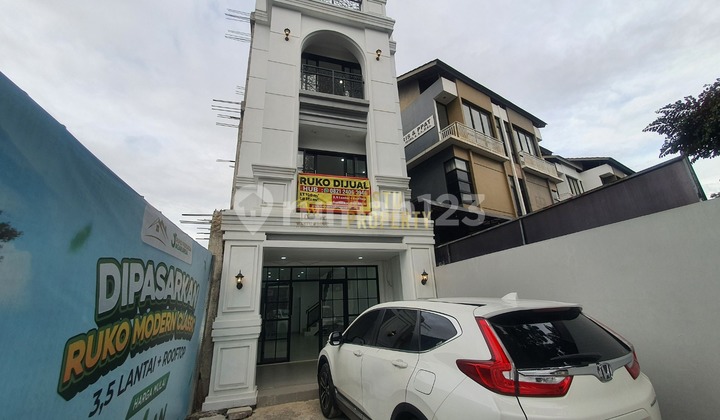 Ruko Mewah 3 Lantai di Jagakarsa Dekat Perkantoran Kahfi