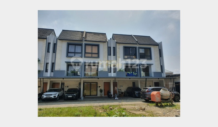 Rumah 3 Lantai Lingkungan Aman Dekat Polsek Jagakarsa 1