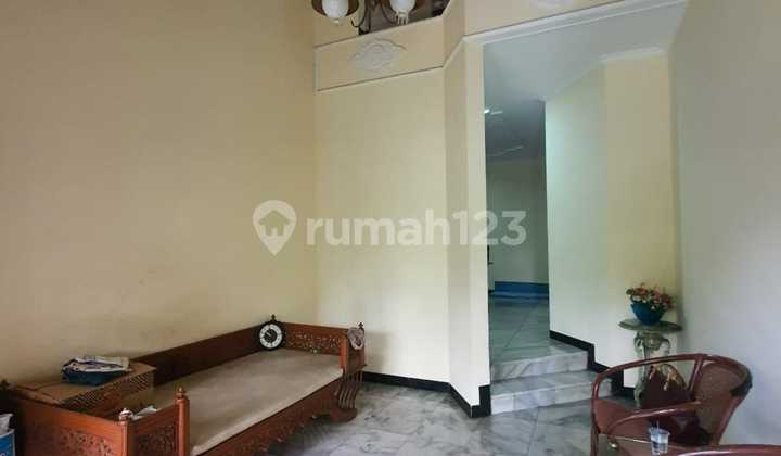 Rumah Second 2 Lantai di Jakarta Timur Dekat Tol Cibubur 2