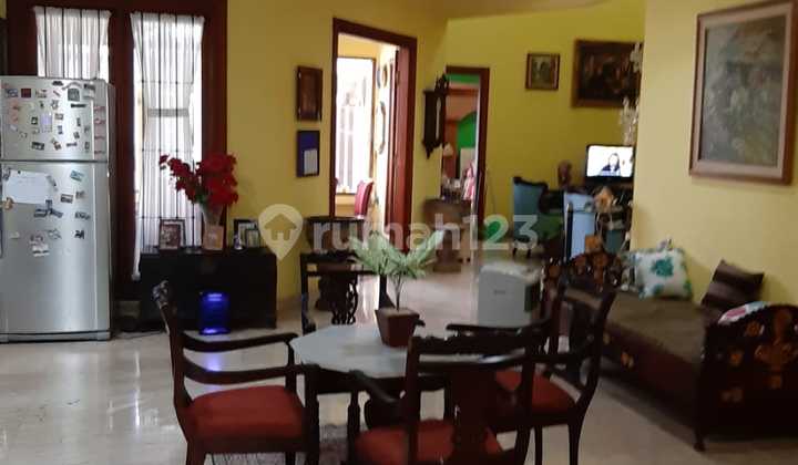 Hunian Second Terawat di Jakarta Selatan Dekat Aeon Mall 2