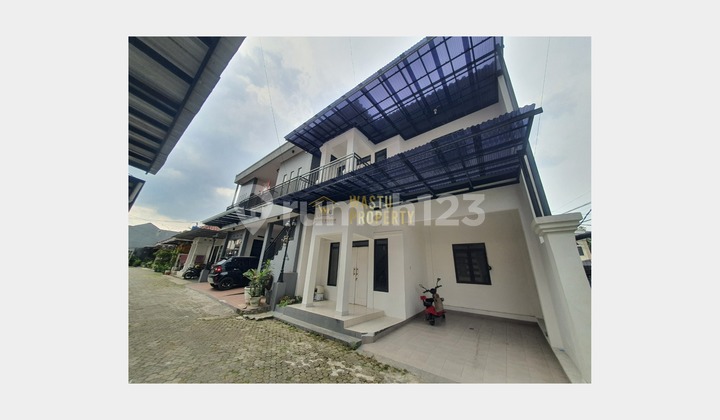 Rumah Siap Huni 2 Lantai Terawat di Gandul, Cinere Rumah Siap Huni 2 Lantai Terawat di Gandul, Cinere