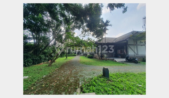 Wide Flat Contour Land in Elite Cinere Area