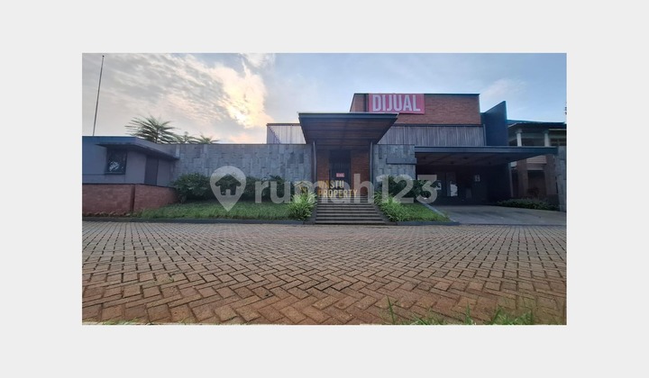 Premium Private Pool House in Pondok Cabe Udik, Pamulang