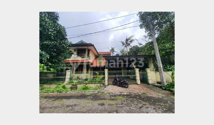 Hunian Nyaman 2 Lantai Kawasan Asri Cibubur Jakarta Timur Hunian Nyaman 2 Lantai Kawasan Asri Cibubur Jakarta Timur