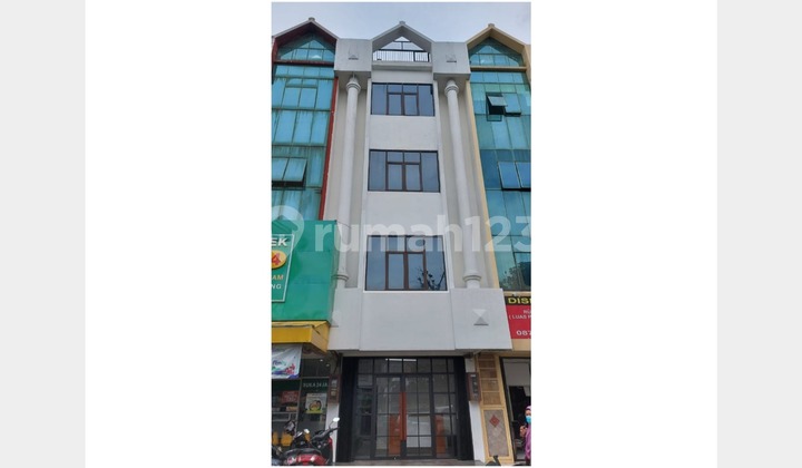 Ruko Second 5 Lantai di Kawasan Bisnis Kebayoran Lama