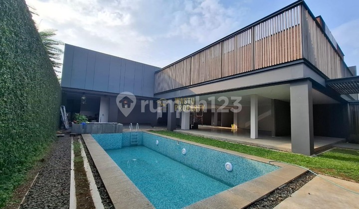 Rumah Premium Private Pool di Pondok Cabe Udik, Pamulang 2