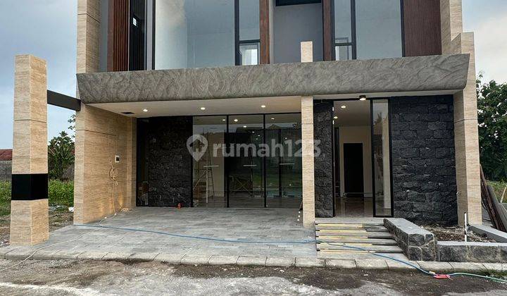 Rumah Mewah Di Pusat Kota Jogja Dekat Sch 1