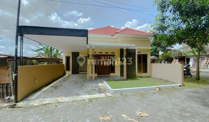 Rumah Modern Harga Nego Di Ngemplak, 7 Menit Rs Jih 1