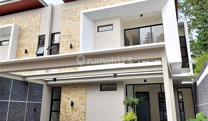 Rumah Cantik 2 Lantai di Ngemplak, Dekat Jl Kaliurang KM 10 1