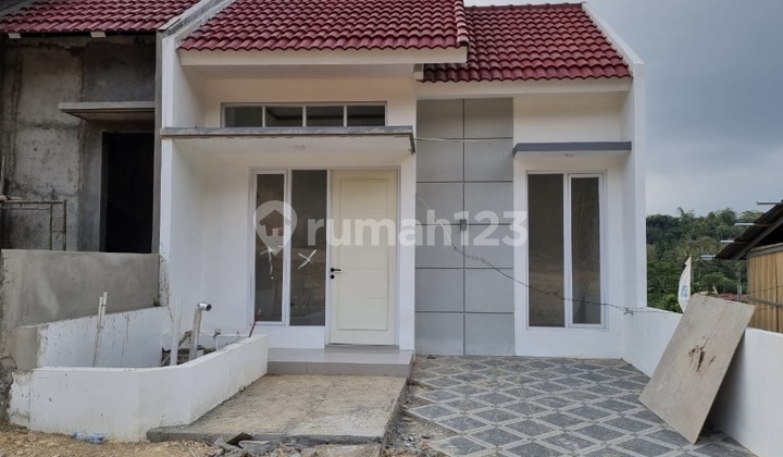 Rumah Cantik Dalam Perumahan Smart Home Di Seyegan Sleman 1
