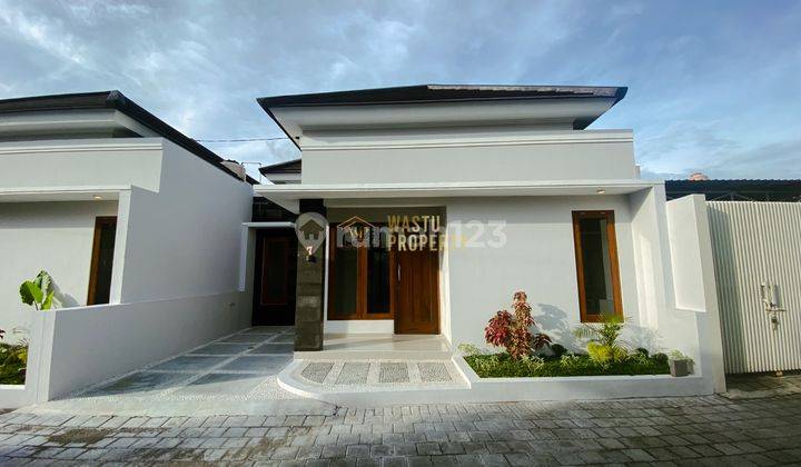 RUMAH CANTIK SIAP HUNI, DALAM CLUSTER TIMUR MAGUWOHARJO 1