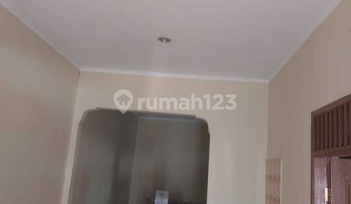 Dijual Rumah Non Furnish Daerah Taman Baru Siap Huni