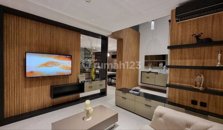 Dijual Apartemen Town House 3 BR Plus 1 Full Furnished Mewah di CBD Pluit 2