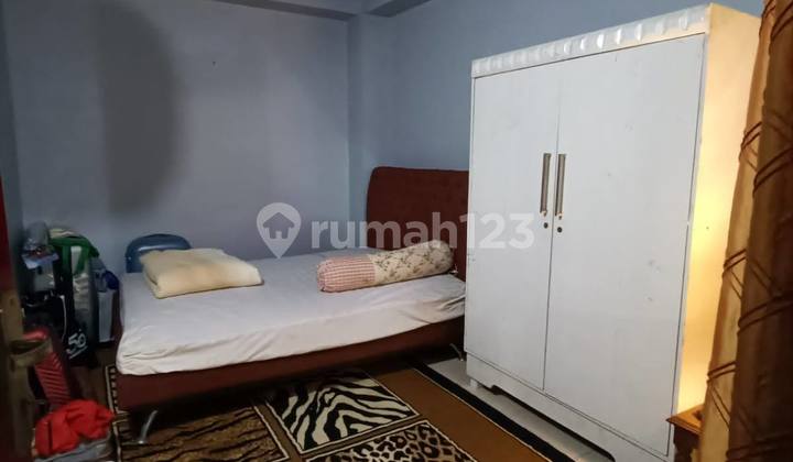 Dijual Rumah 4 Lantai Dalam Komplek Lokasi Strategis  2