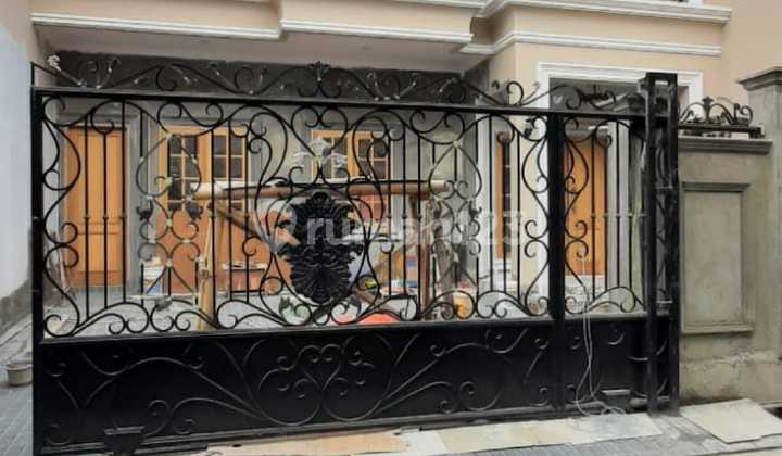 Dijual Rumah Mewah Modern Siap Huni Daerah Komplek Al