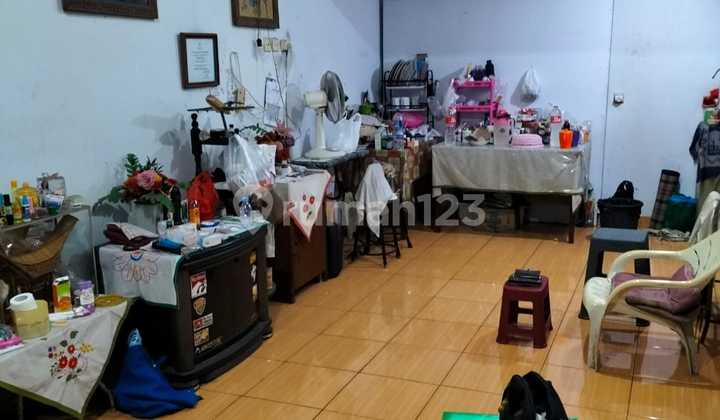 For Sale 1.5-Story House Unfurnished 4 Bedrooms 2 Bathrooms 2