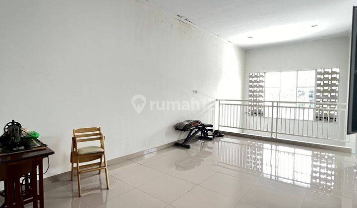 Dijual Rumah 2 Lantai Bangunan Baru Full Furnished 1