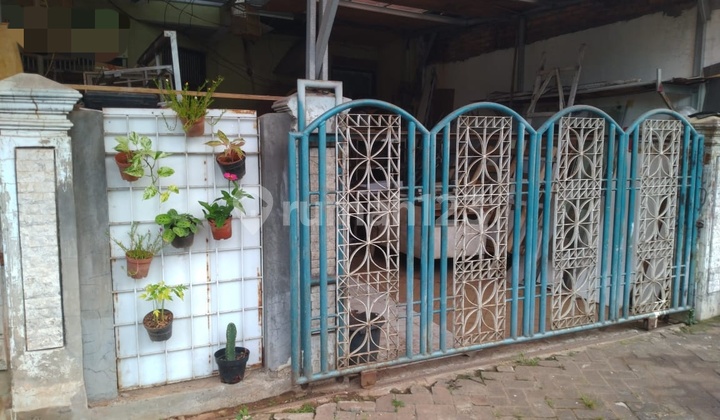 For sale house Hook Inside Complex Strategic Location 2