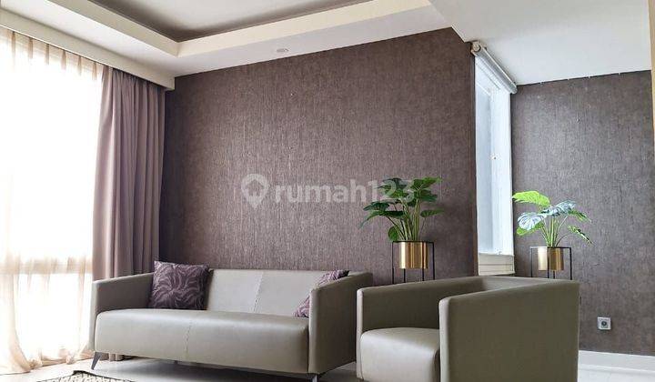 Apartemen Taman Anggrek 3 Kamar Tidur Sudah Renovasi Furnished 1