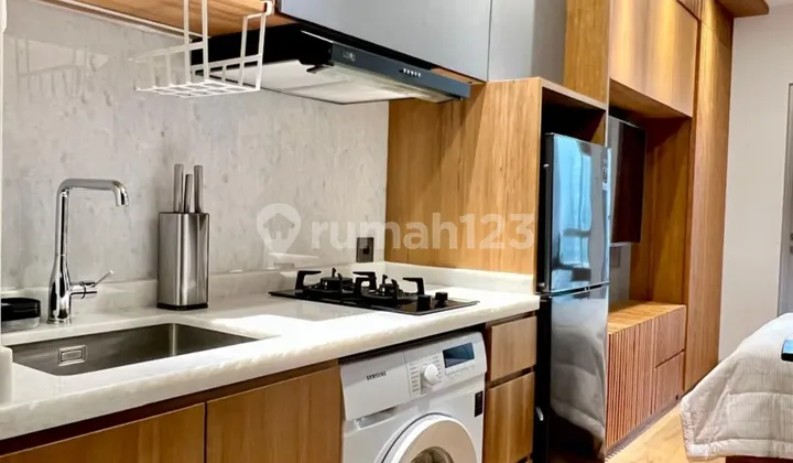 Newton 1 Ciputra Type Studio Size 25sqm 1bedroom Fully Furnished