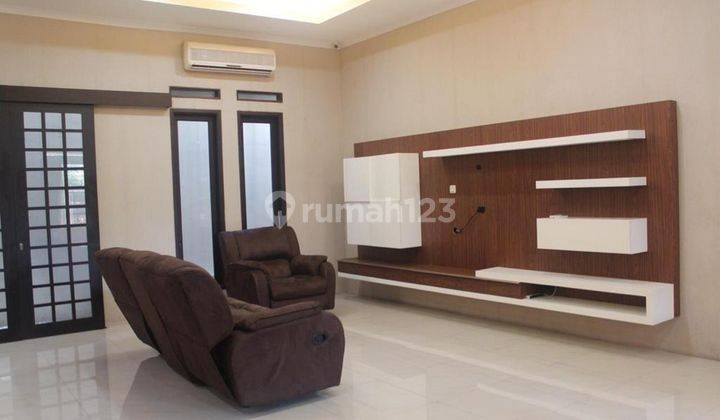 Rumah 2 Lantai di Kreo Tangerang Selatan 1