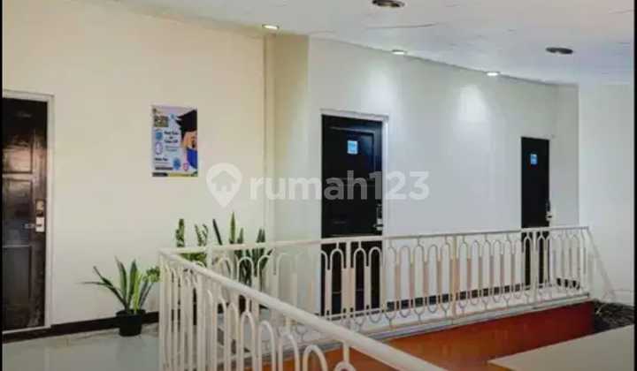 Hotel Sepuluh 10 Jalan Buah Batu Bandung