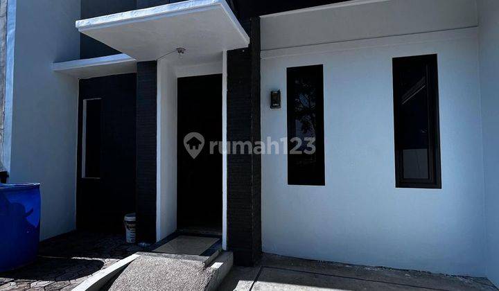 Rumah Nyaman di Pinus Regency Soekarno Hatta 1